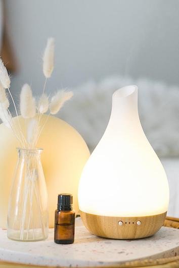 Essential oil diffuser