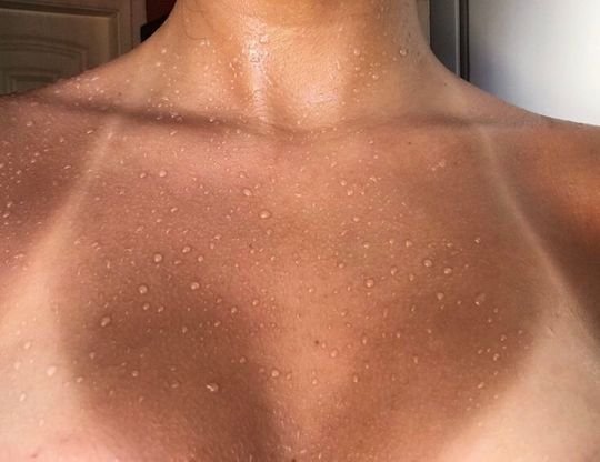 Pretty tan lines! Image via Pinterest, source unknown.