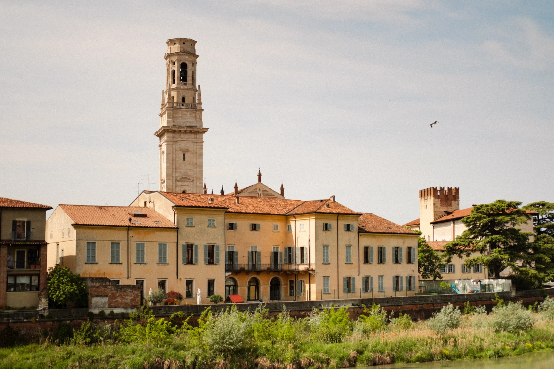 Le Duomo vu des berges de l'Adige